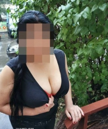 У меня есть все, чтобы сделать нашу встречу незабываемой. Мои услуги включают классический секс, оральный секс, массаж и многое другое. Я готова исполнить твои самые сокровенные фантазии и увлечь тебя в мир страсти. У меня есть красивые фото и положительные отзывы от моих клиентов, которые подтверждают мою безупречную репутацию. Живу в Москве и могу приехать к тебе в любое удобное для тебя время. Не упусти шанс испытать настоящее наслаждение со мной 😉. Мария